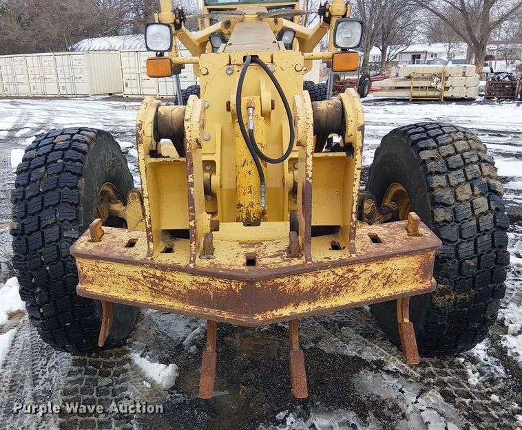 image for item FK0734 1993 John Deere 770B motor grader