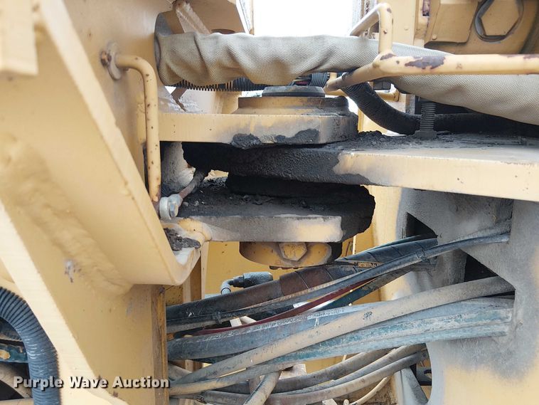 image for item FK0734 1993 John Deere 770B motor grader