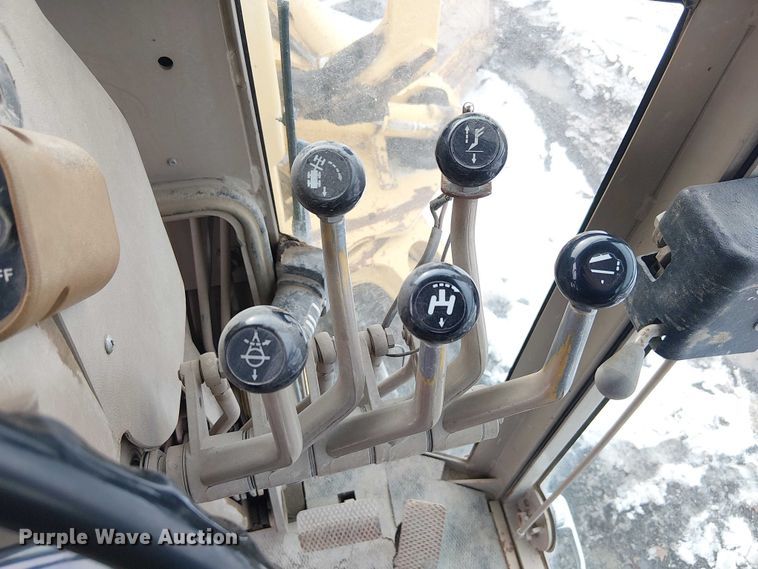 image for item FK0734 1993 John Deere 770B motor grader