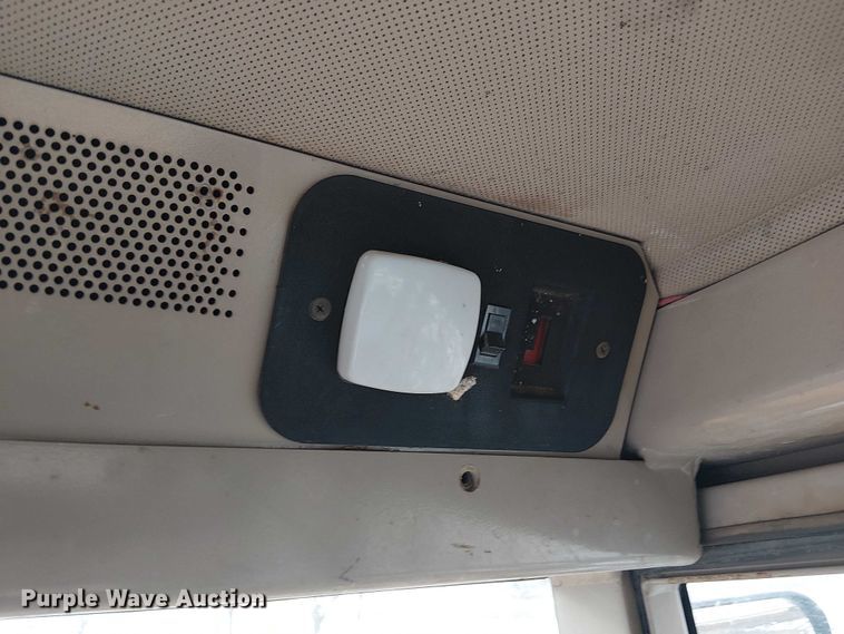 image for item FK0734 1993 John Deere 770B motor grader