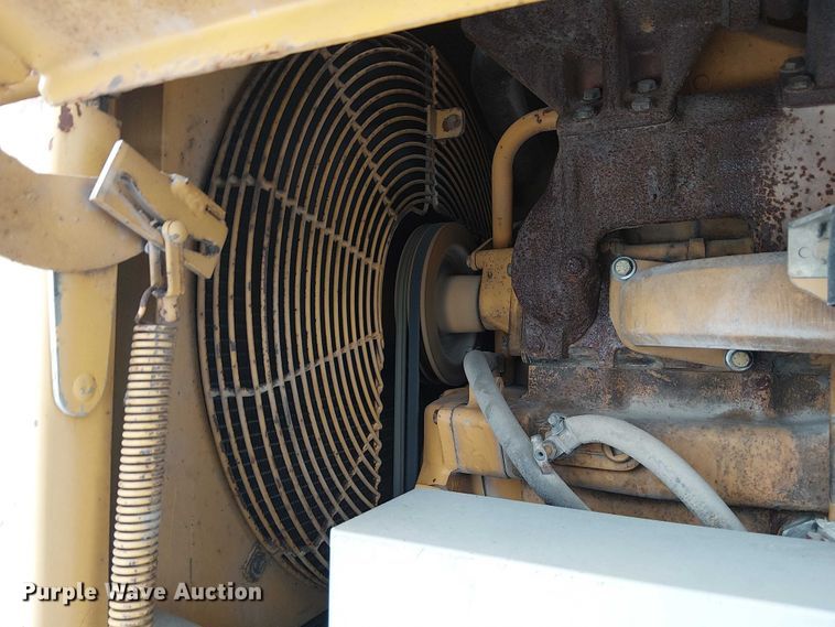 image for item FK0734 1993 John Deere 770B motor grader