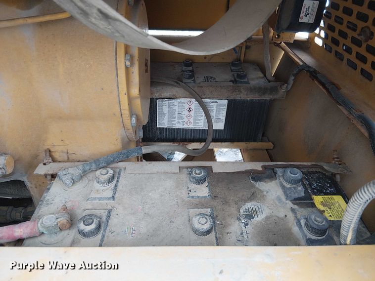 image for item FK0734 1993 John Deere 770B motor grader