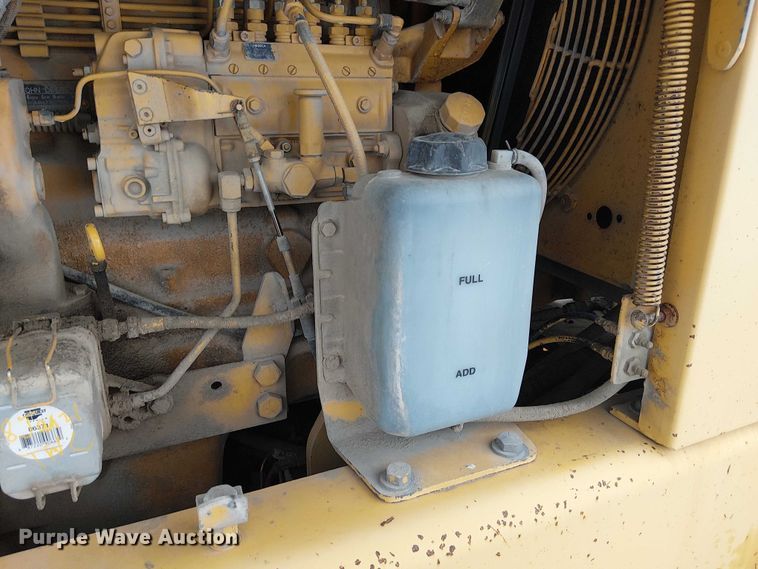 image for item FK0734 1993 John Deere 770B motor grader