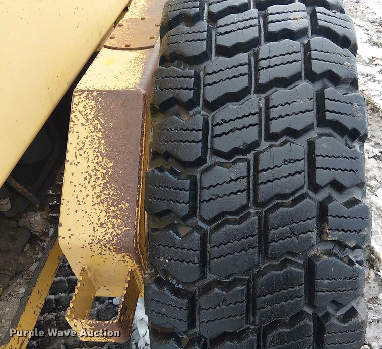 image for item FK0734 1993 John Deere 770B motor grader