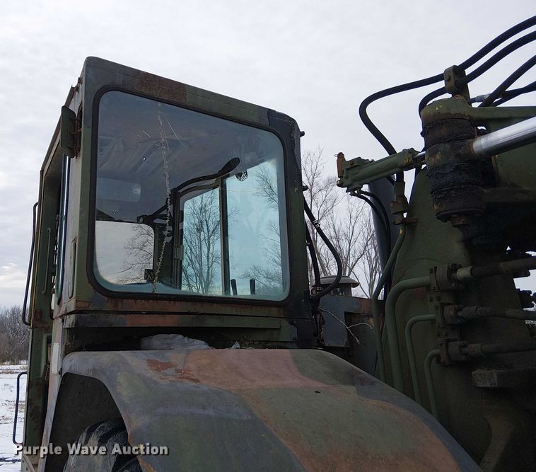 image for item FK0735 1985 Caterpillar 621B conventional scraper 