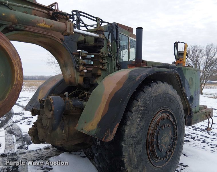 image for item FK0735 1985 Caterpillar 621B conventional scraper 