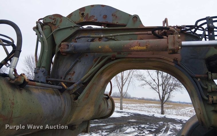 image for item FK0735 1985 Caterpillar 621B conventional scraper 