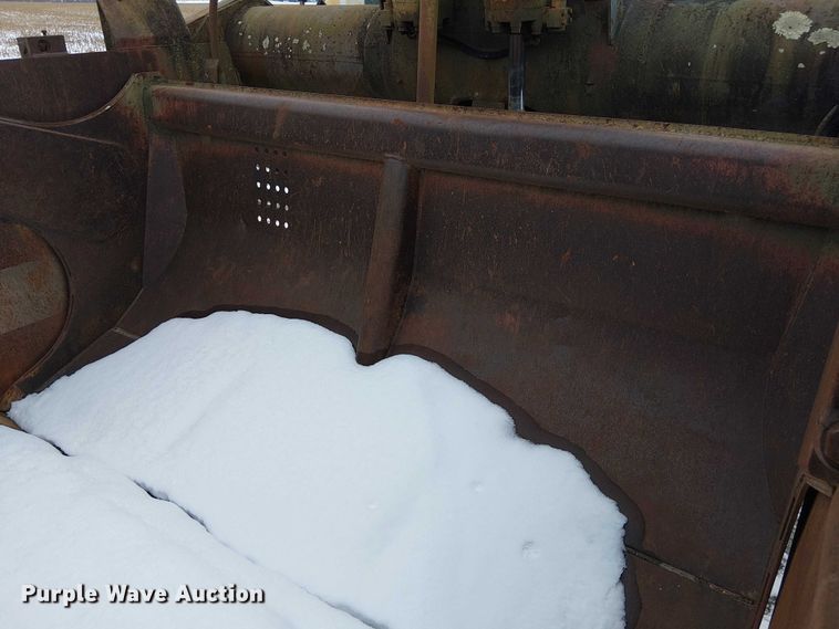 image for item FK0735 1985 Caterpillar 621B conventional scraper 