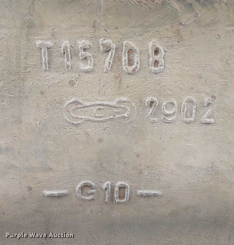 image for item FK0735 1985 Caterpillar 621B conventional scraper 