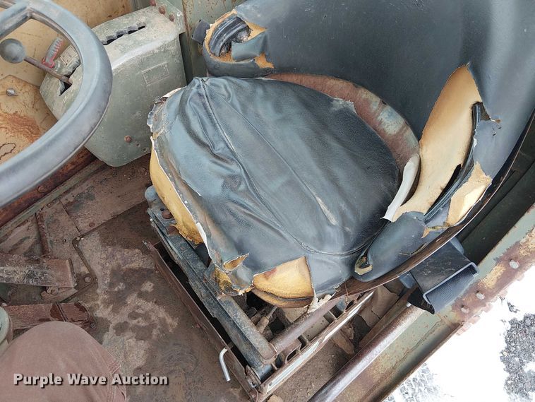 image for item FK0735 1985 Caterpillar 621B conventional scraper 