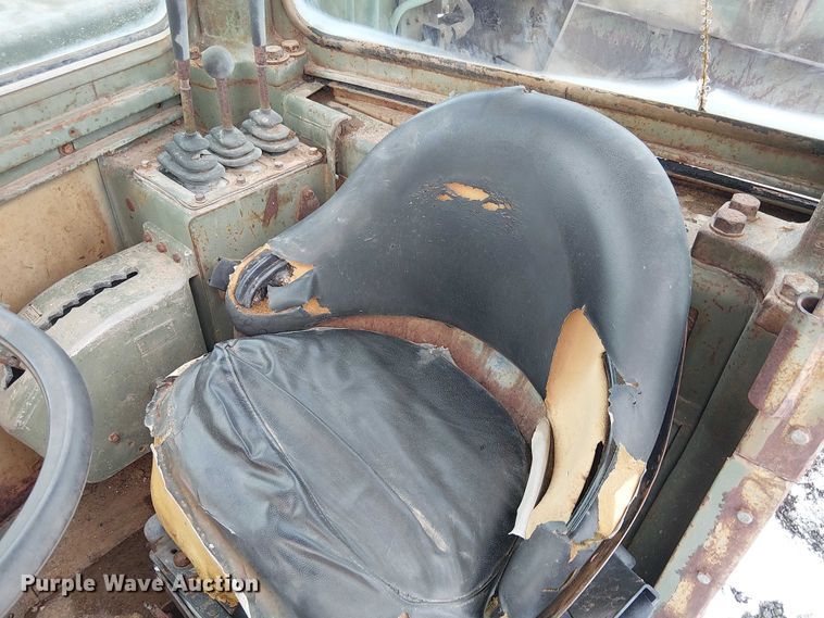 image for item FK0735 1985 Caterpillar 621B conventional scraper 