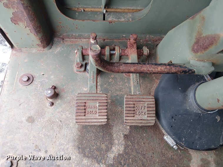 image for item FK0735 1985 Caterpillar 621B conventional scraper 