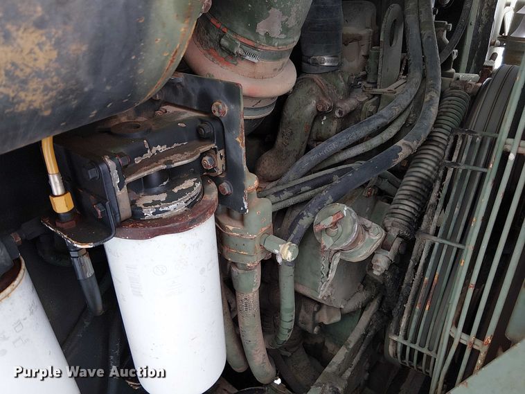 image for item FK0735 1985 Caterpillar 621B conventional scraper 