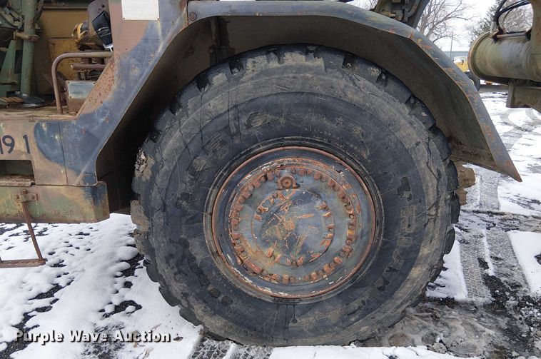 image for item FK0735 1985 Caterpillar 621B conventional scraper 