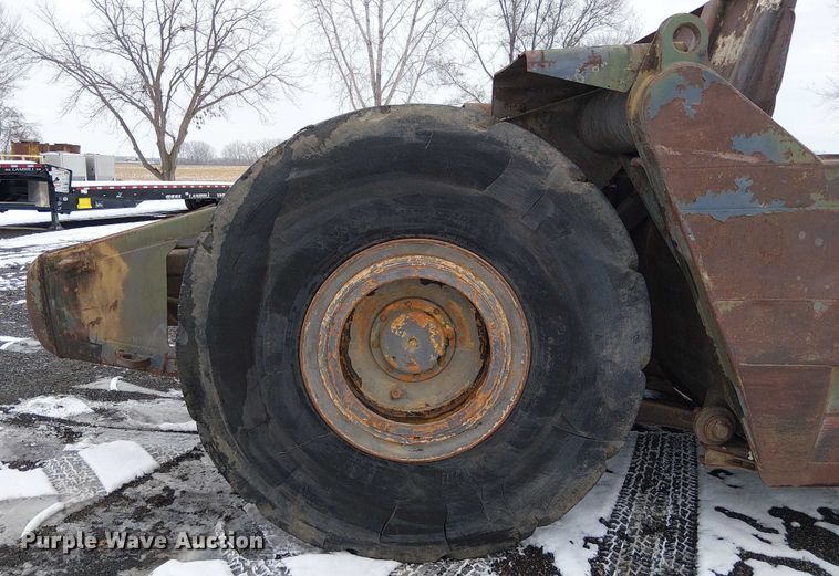 image for item FK0735 1985 Caterpillar 621B conventional scraper 