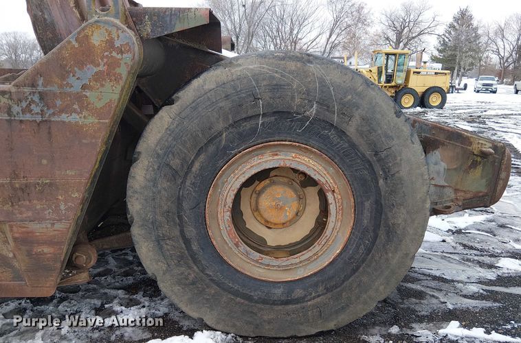 image for item FK0735 1985 Caterpillar 621B conventional scraper 