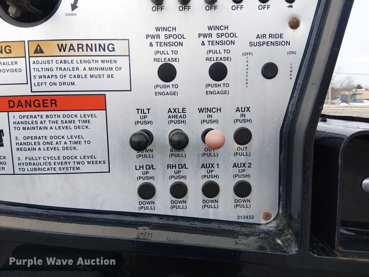 image for item FK0736 2019 Landoll 440B drop tilt deck equipment trailer