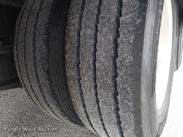 image for item FK0736 2019 Landoll 440B drop tilt deck equipment trailer