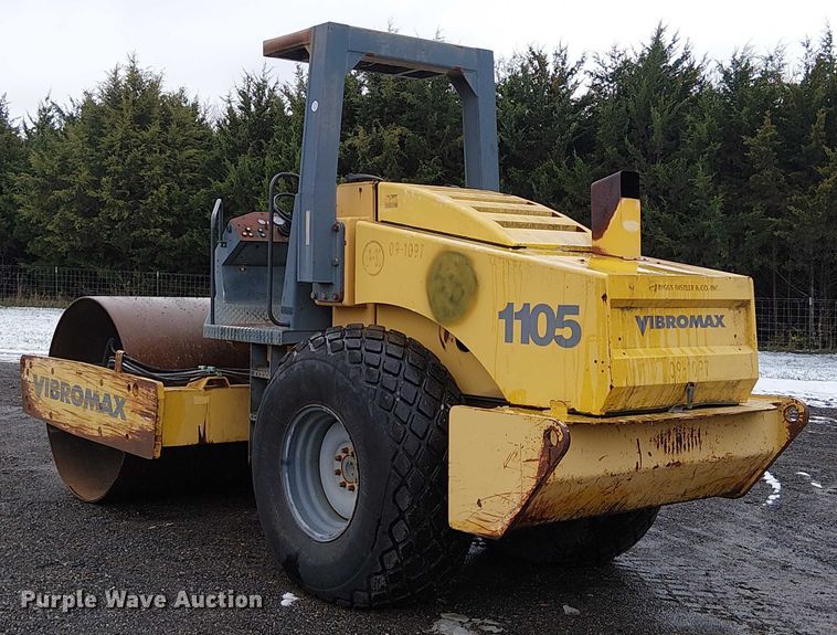 image for item FK0742 Vibromax 1105D  single drum vibratory roller