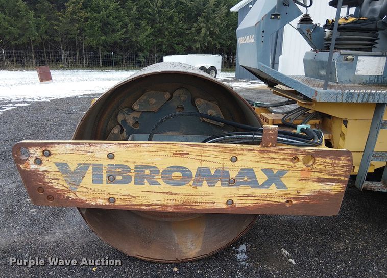 image for item FK0742 Vibromax 1105D  single drum vibratory roller