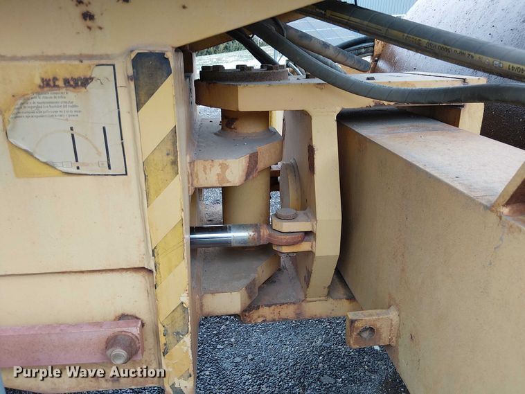 image for item FK0742 Vibromax 1105D  single drum vibratory roller