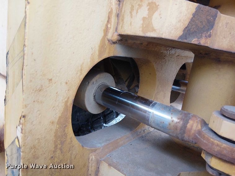 image for item FK0742 Vibromax 1105D  single drum vibratory roller