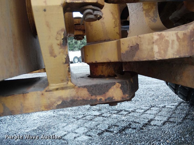 image for item FK0742 Vibromax 1105D  single drum vibratory roller