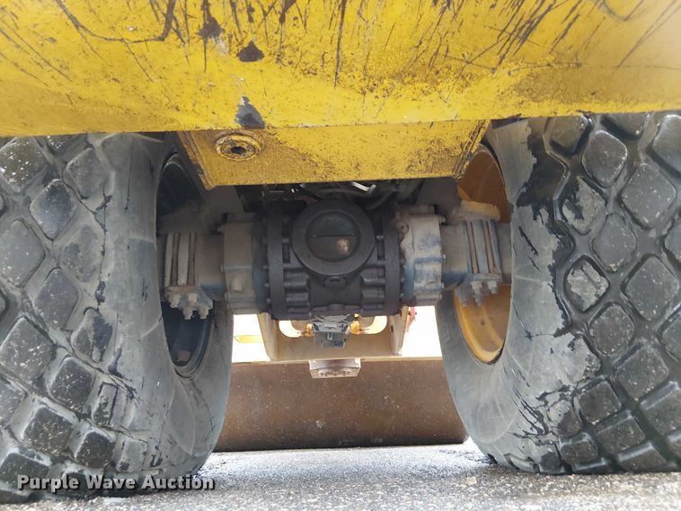 image for item FK0742 Vibromax 1105D  single drum vibratory roller