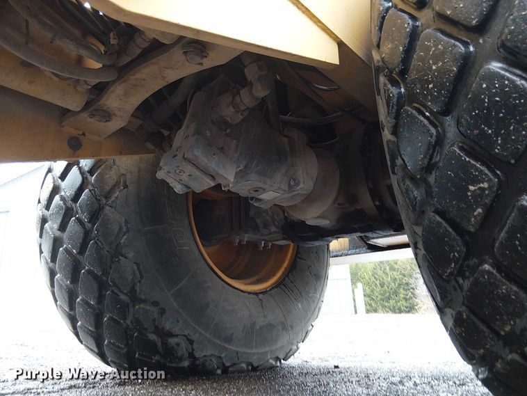 image for item FK0742 Vibromax 1105D  single drum vibratory roller