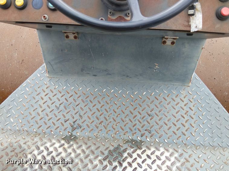 image for item FK0742 Vibromax 1105D  single drum vibratory roller