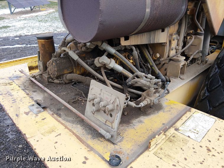 image for item FK0742 Vibromax 1105D  single drum vibratory roller