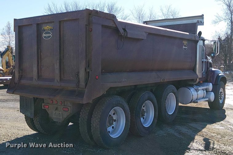 image for item FK0746 2007 Mack CV713  dump truck