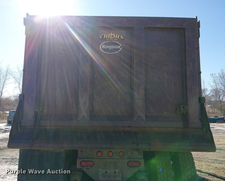 image for item FK0746 2007 Mack CV713  dump truck