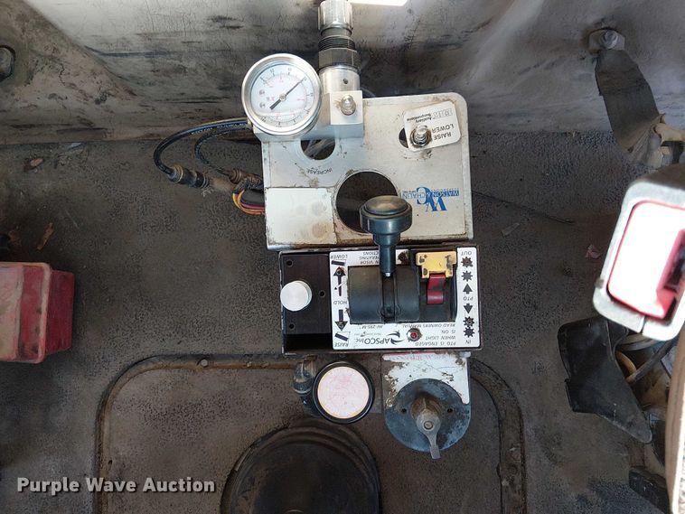 image for item FK0746 2007 Mack CV713  dump truck