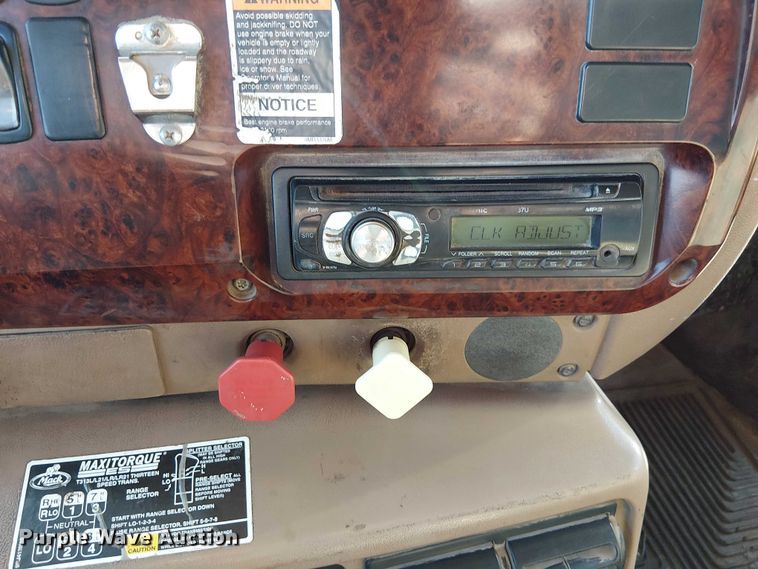 image for item FK0746 2007 Mack CV713  dump truck