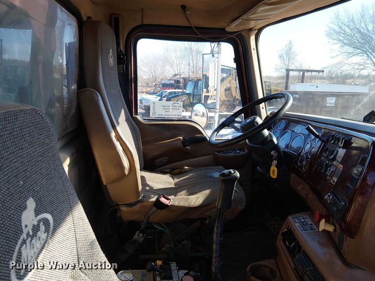 image for item FK0746 2007 Mack CV713  dump truck