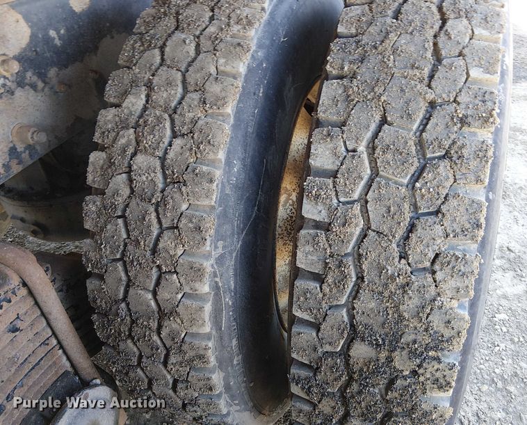 image for item FK0746 2007 Mack CV713  dump truck