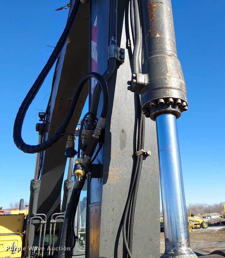 image for item FK0747 2007 Volvo EC210CL excavator