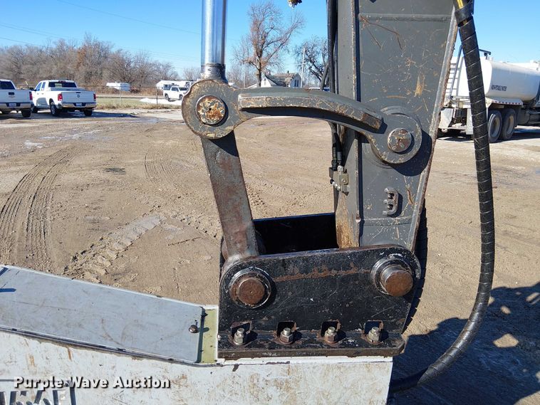 image for item FK0747 2007 Volvo EC210CL excavator