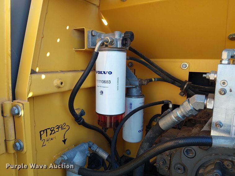 image for item FK0747 2007 Volvo EC210CL excavator