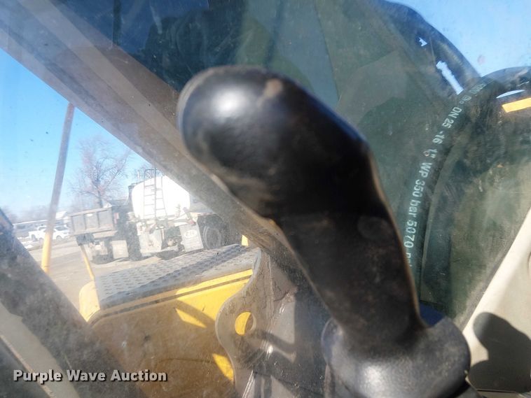 image for item FK0747 2007 Volvo EC210CL excavator