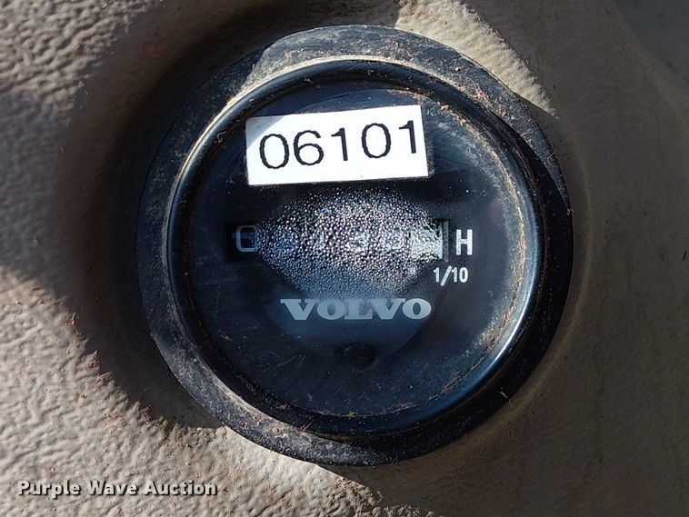 image for item FK0747 2007 Volvo EC210CL excavator