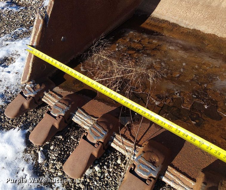 image for item FK0747 2007 Volvo EC210CL excavator