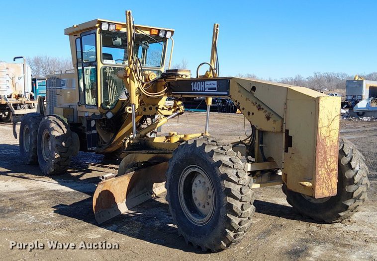 image for item FK0748 1997 Caterpillar 140H motor grader