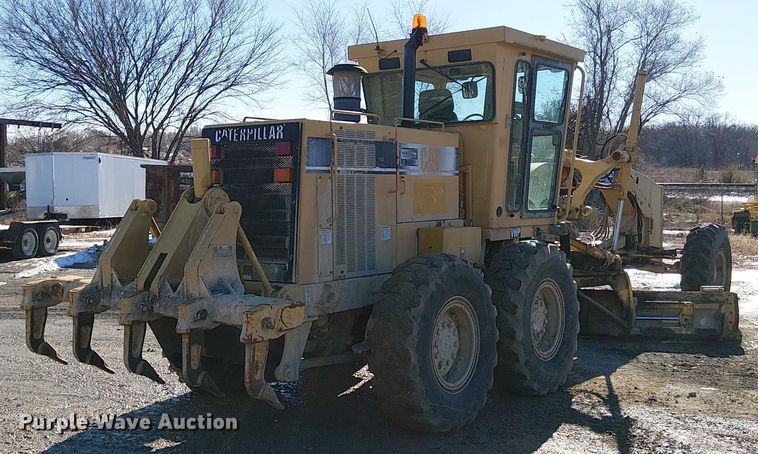image for item FK0748 1997 Caterpillar 140H motor grader