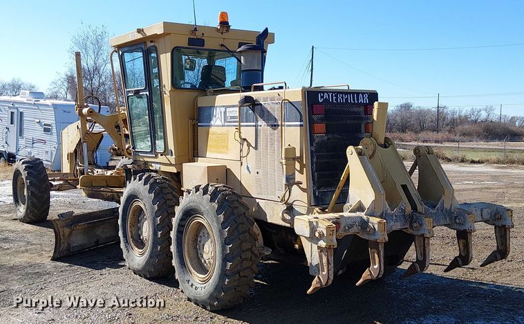 image for item FK0748 1997 Caterpillar 140H motor grader