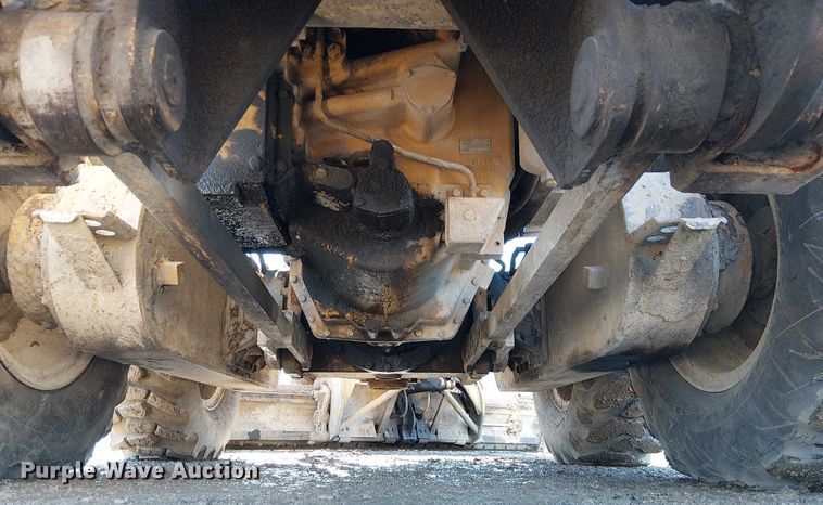 image for item FK0748 1997 Caterpillar 140H motor grader