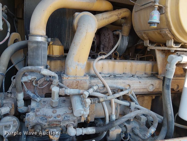 image for item FK0748 1997 Caterpillar 140H motor grader