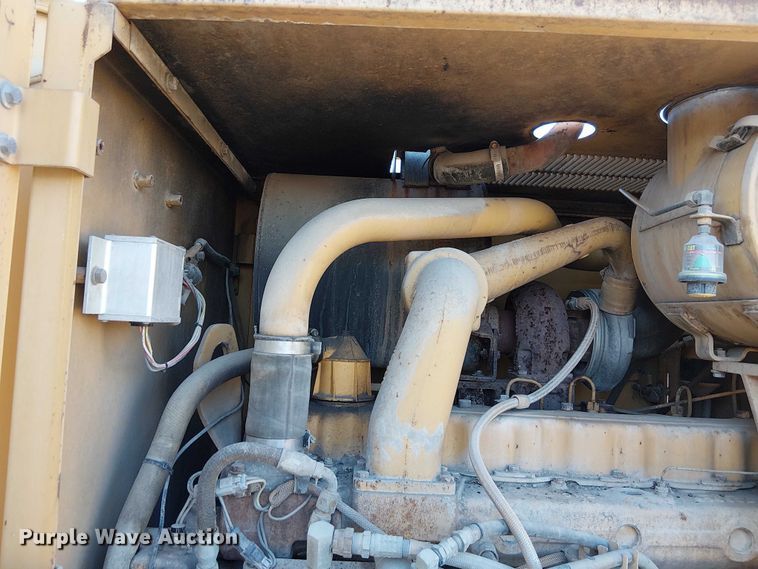 image for item FK0748 1997 Caterpillar 140H motor grader