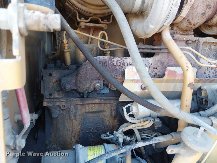 image for item FK0748 1997 Caterpillar 140H motor grader